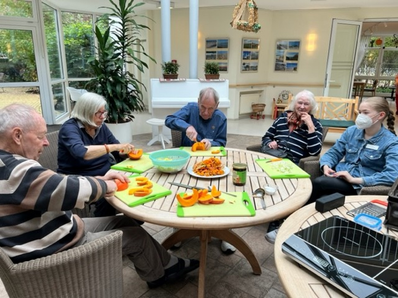 Kürbissuppe - inter pares Sozialholding GmbH