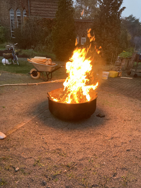 News_Martinsfeuer-Lagerfeuer